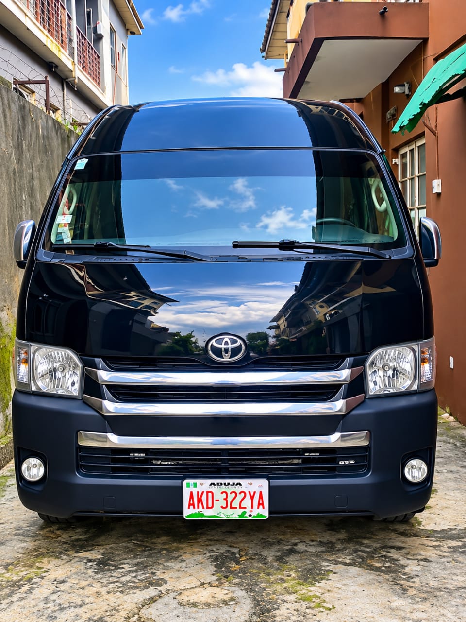 2014 Toyota Hiace Bus