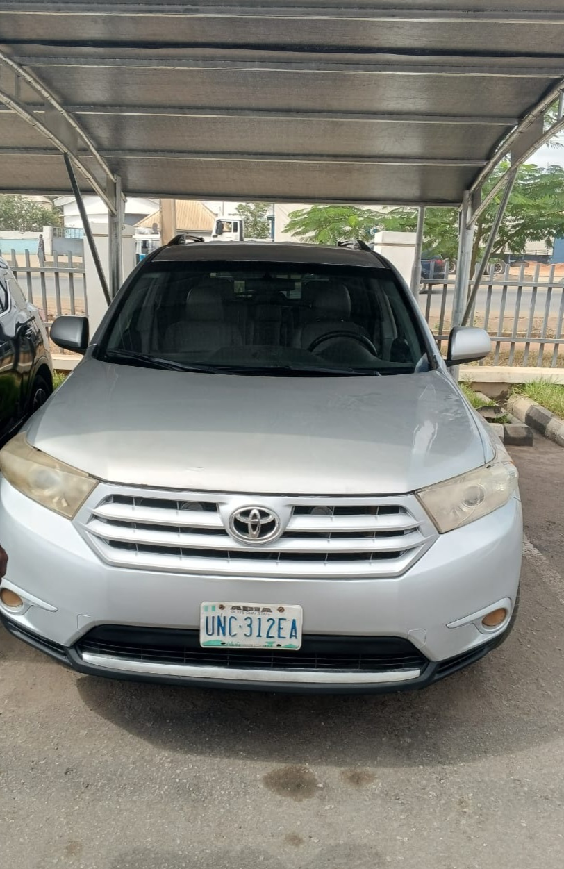 2013 Toyota Highlander (Asaba)